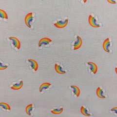 ARCOIRIS FONDO AZUL CELESTE
